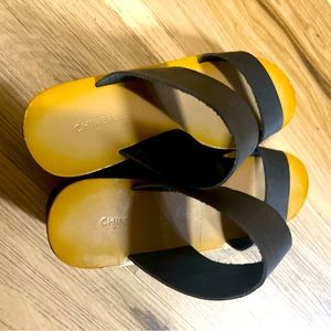 Chinese Laundry-These are a pair of very stylish wedges in size 6 1/2.